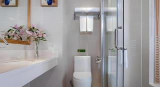 Vienna Hotel Guangdong Dongguan Chengnan Station - 1