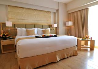 Horison Ultima Semarang - 8