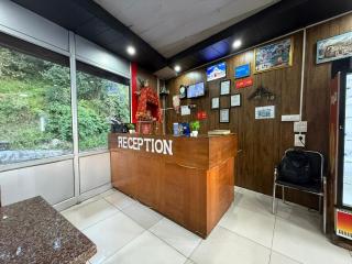 Hotel Sunrise Inn & Restaurant, Kanatal - 9