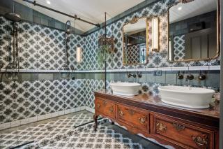 McBride Cottage - Modern Victorian Luxury - 1