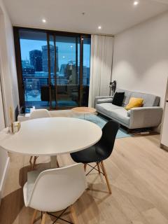 City Center 2-Bedroom in Darling Harbour - 7