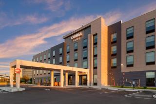 Cambria Hotel & Suites Plymouth - 2