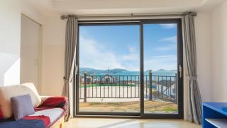 Goseong Bluebeach Pension&Glamping - 2