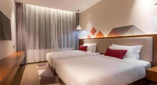 Borrman Hotel Guilin Railway Station Two Rivers and Four Lakes - 2