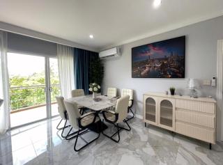 Green Place Condominium, Building E - 7