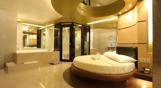 One Serenata Hotel General Trias - 2