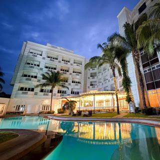 Madison Crown Hotel - 4