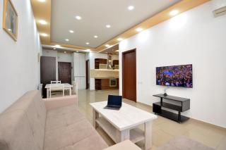 Bright Modern apartment in the Heart of Yerevan - 3