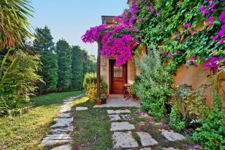 Holiday home in the Archanes with a garden - 1