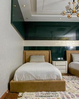 Ultra Luxury 3BR with Pools ,Sports, Gated compound, Great Location - 3