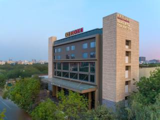 Ginger Ahmedabad, Kristar - 9