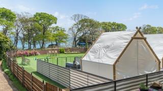 Namhae Dangdangi Dog Pension Blue - 1