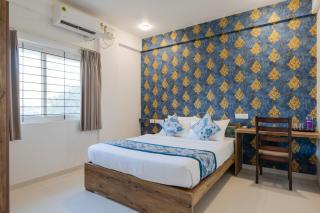 Hotel Royal Manyata - 7