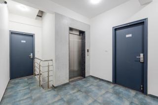 Hotel Royal Manyata - 4