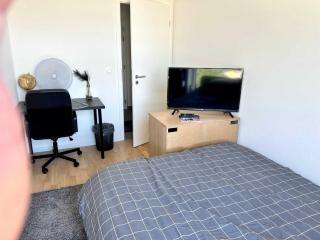 Apartment Family-Friendly Steps from Atomium - City Center 6 min - 3