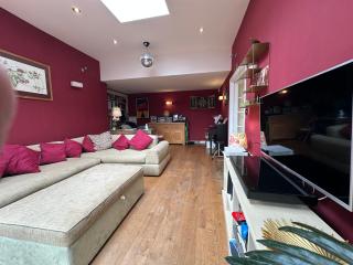 Mayflower Cottage - 4 Bedrooms, Uppingham Town Centre by Belmont Places - 8