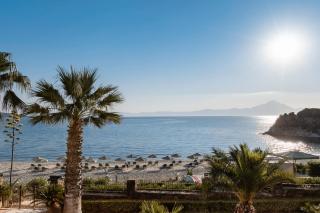 Talizeti Home - Adults Only - 9