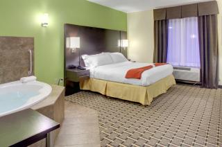Holiday Inn Express & Suites Cross Lanes by IHG - 8