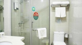 GreenTree Inn Taicang Baolong Square Hotel - 4