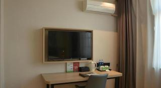 GreenTree Inn Xuzhou High Speed Railway Station Express Hotel - 6