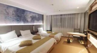 GreenTree Inn Taiyuan PinGYAng Road Business Hotel - 4