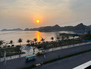 Seaside Charm Hotel Cat Ba - 6