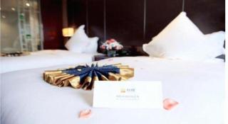 Echeng Hotel Wuhan Optics Valley Square Yangjiawan Metro Station - 7