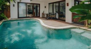 Batu Karang Lembongan Resort & Spa - 8