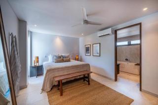 Batu Karang Lembongan Resort & Spa - 2