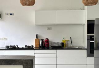 Tropical 3BR Private Pool Jungle Home Villa - 3