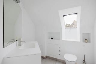 Luxury Penthouse Duplex with Water View - 7