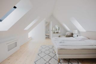 Luxury Penthouse Duplex with Water View - 5