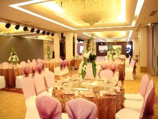 Inner Mongolia XingTai Phoenix Hotel - 6