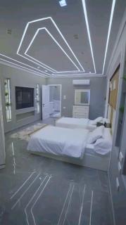 شقه فندقيه فاخره 3 غرف في المهندسين - 8