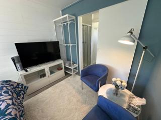 Canberra Hospital Blue Daisy- Sleep & Go - Phillip - 7