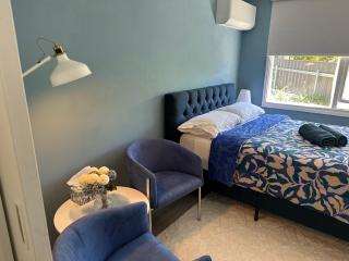 Canberra Hospital Blue Daisy- Sleep & Go - Phillip - 8