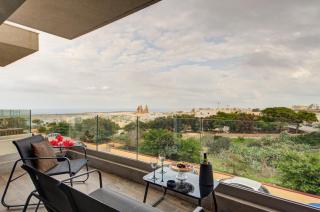 Ridge View Rooms - in a Shared Apartment - Sea Views - 1