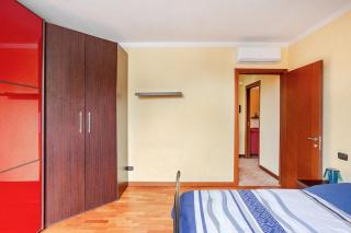 Vimodrone apartment big garden - 3