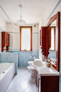 Vimodrone apartment big garden - 7