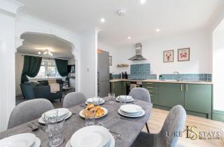 Luke Stays - Fallsway - 6