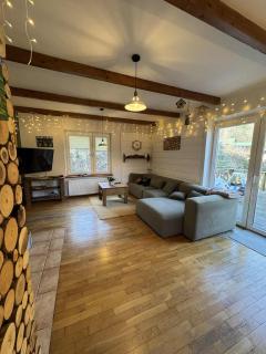 Willa pod Leskowcem - agroturystyka - pokoje pod wynajem - Jaszczurowa - 1