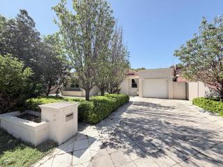 Bright and modern home in heart of South Perth - Perth - 9