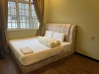 25, Jalan Undan 5, Perling Park - Johor Bahru - 1