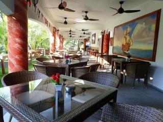 Roman Empire Panglao Boutique Resort - 3