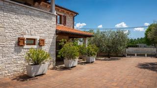 Rustic villa Casa Mate with 2 bedrooms in Tinjan - 0