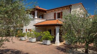 Rustic villa Casa Mate with 2 bedrooms in Tinjan - 6