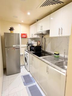 PrimeLuxe Stay by Lavishhub - 6