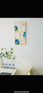 Comfortable 2-bedroom apartment near the airport - 3