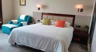 Dong Cheng Hotel - 2