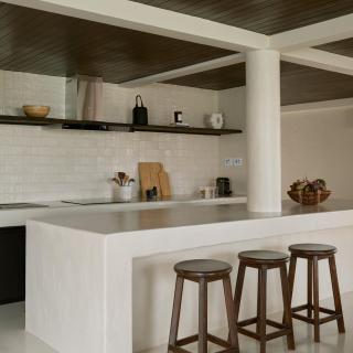 Mola-Mola Beachfront Villa by Yudee Assets - 1